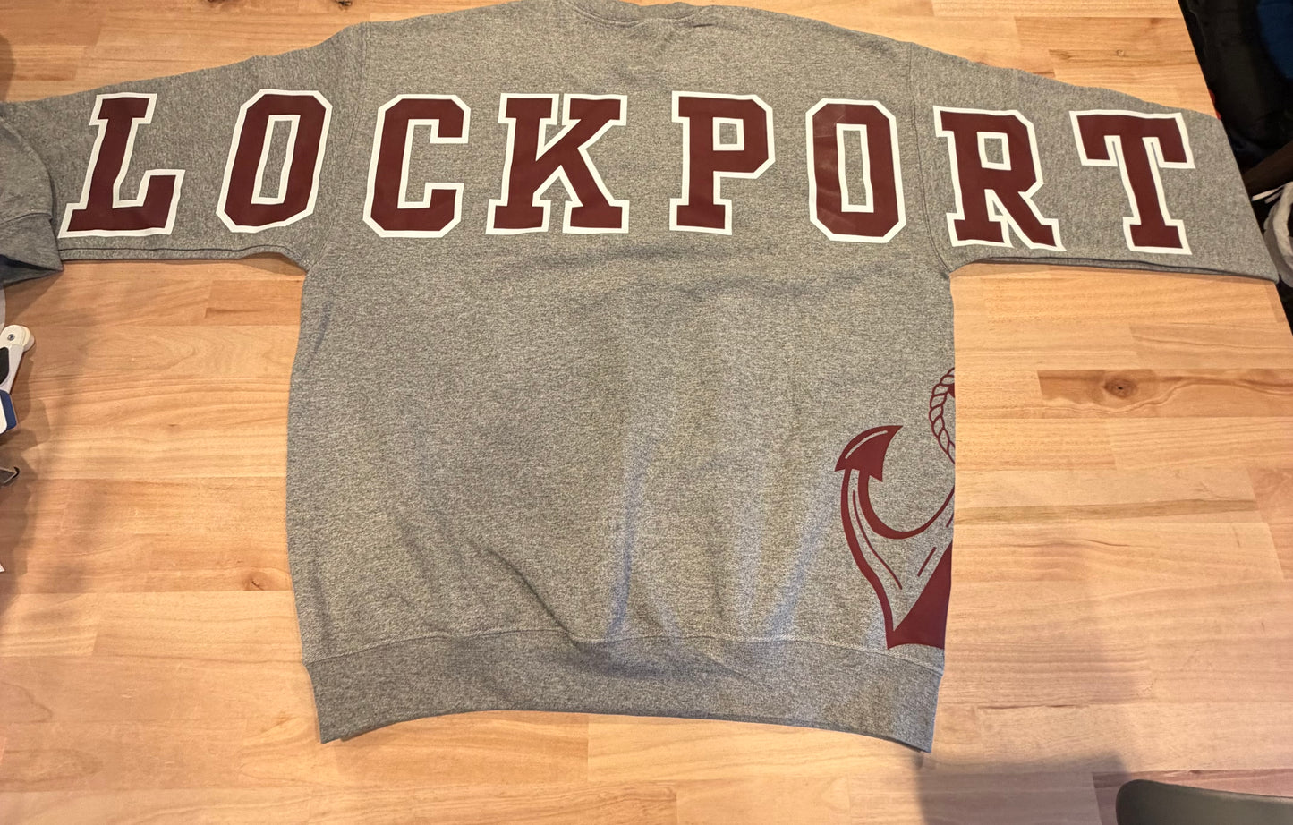 Lockport Adult Gildan Heavy Blend Crewneck